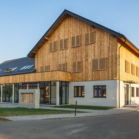 Hotel Naturum Milicz Luaran gambar