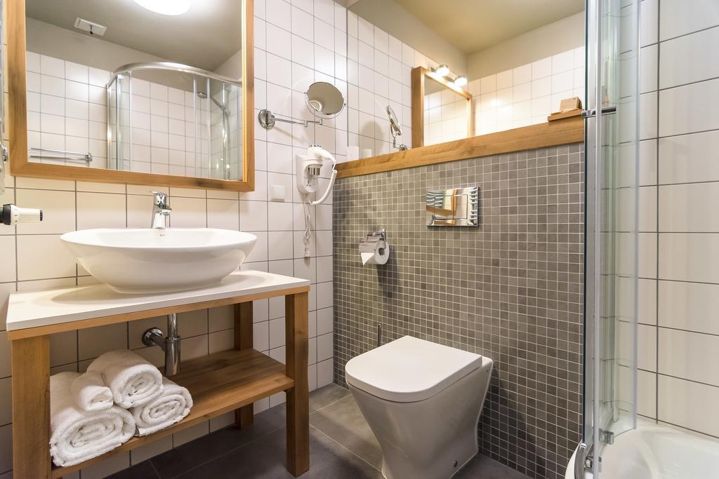 Hotel Naturum Milicz Luaran gambar