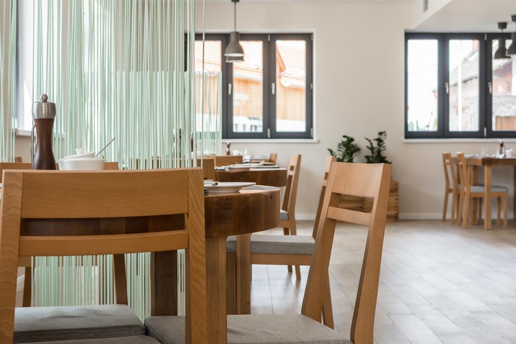 Hotel Naturum Milicz Luaran gambar
